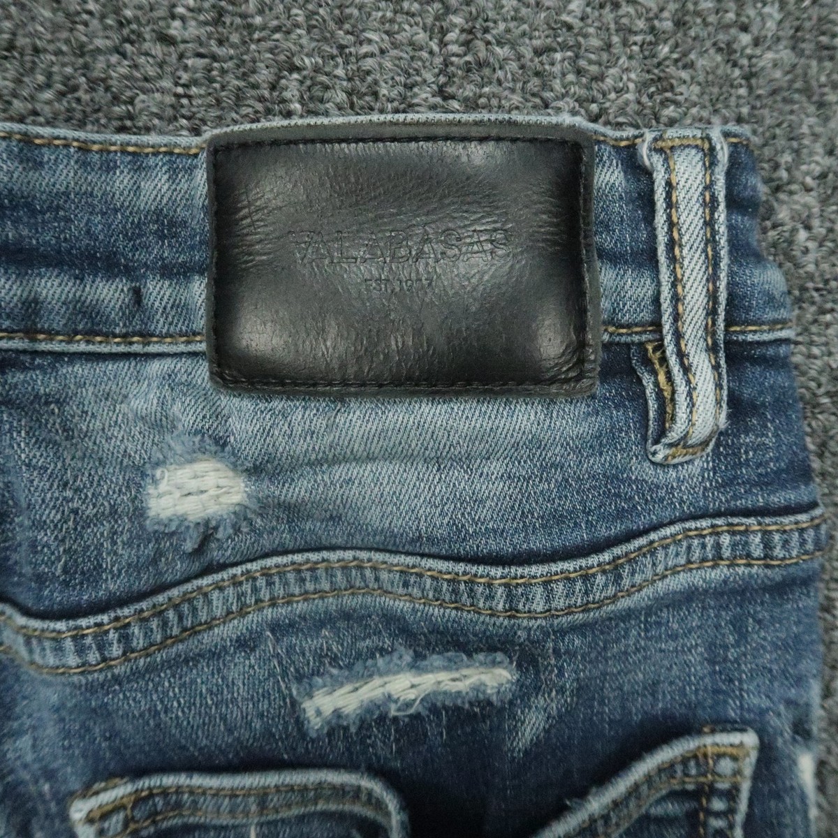 Valabasas Jeans Mens 28x32 Light Blue Distressed Ripped Skinny