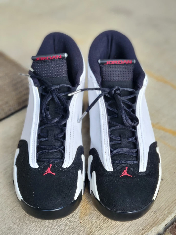 Talla 13 - Air Jordan 14 Retro 2014 Puntera Negra Foto 2 de 4