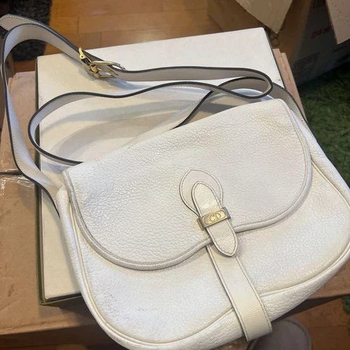 Sac bandoulière Christian Dior bandoulière CD cuir blanc authentique