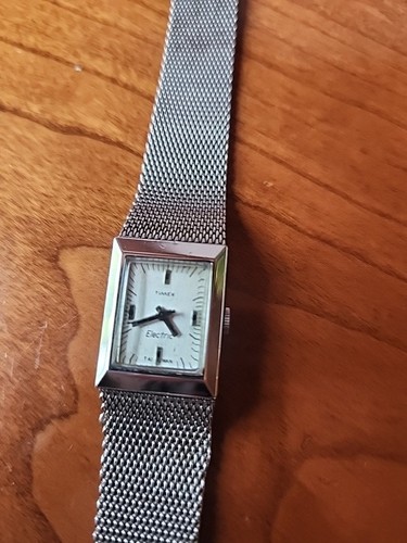 Orologio Vintage Anni 60 Timex Stile Serbatoio Elettrico Bracciale Rete 25mm Art Decò Nuovo Bat - Foto 14 di 14