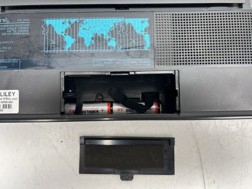 Sony ICF-2010 AIR/FM/LW/MW/SW/PLL Synthesized Receiver Kurzwelle. Siehe Video! - Bild 10 von 12