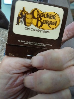 Cracker Barrel Old Country Store, Universal, Canada, Country Cooking Matchbook 