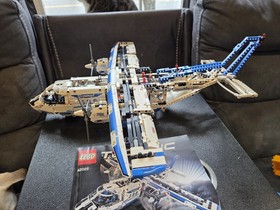 LEGO Technic 42025 Cargo Plane  Complete Set w/ Instructions and modern twist