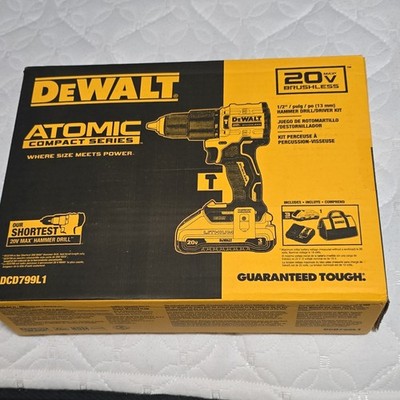 DEWALT ATOMIC 20V MAX Brushless 1/2in Hammer Drill/Driver 3pc Kit 3Ah