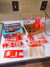 VINTAGE Monogram 1970 Ford Mustang Boss Model Kit 1/24 Scale Kit 2282 Muscle Car