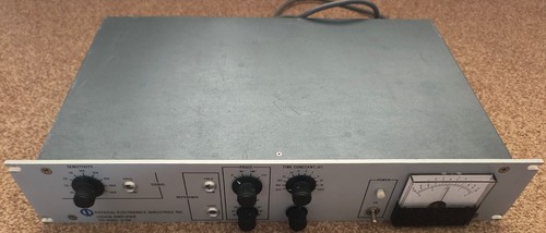 Vintage PHI 32-010 EG&G PARC 1201 Lock-In Amplifier Powers On Lab AES Detector