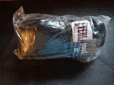 Everlast Black Autograph Boxing Gloves w/Laces - 1 Pair