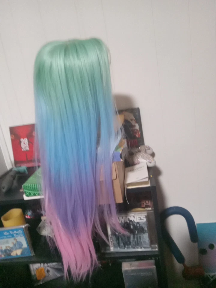 Peluca colorida mujer nueva Foto 2 de 4