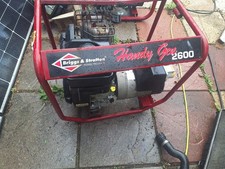 Briggs And Stratton Handy Generator 2600. 110v And Mains. Runs/power. Read Add
