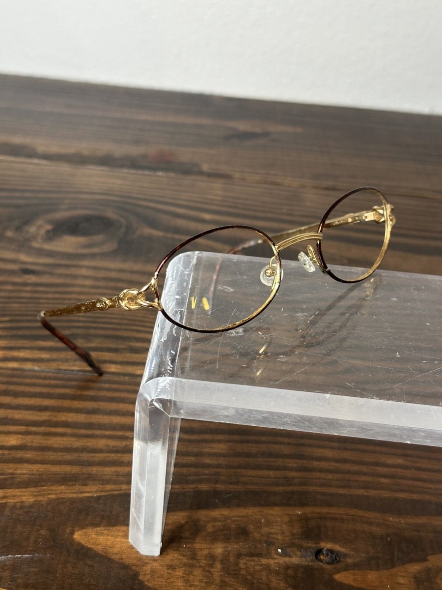 Vintage Gucci Women display picture 2