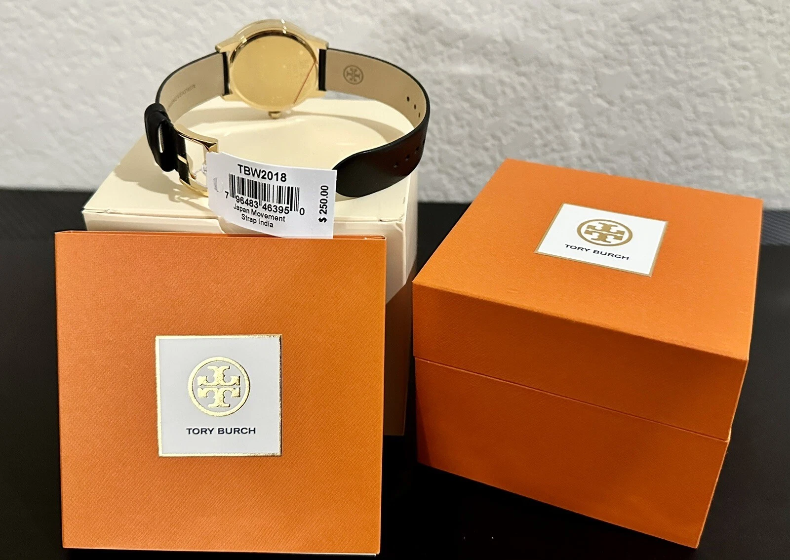 Set regalo Tory Burch TBW2018 Cinturino in pelle Gigi cinque anelli intercambiabili nuovo con etichette