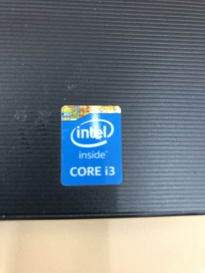 Dell Vostro 15 15.6" Intel Core i3 4th Gen. 1.7GHz 4GB 256GB SSD Laptop - Image 3 of 4