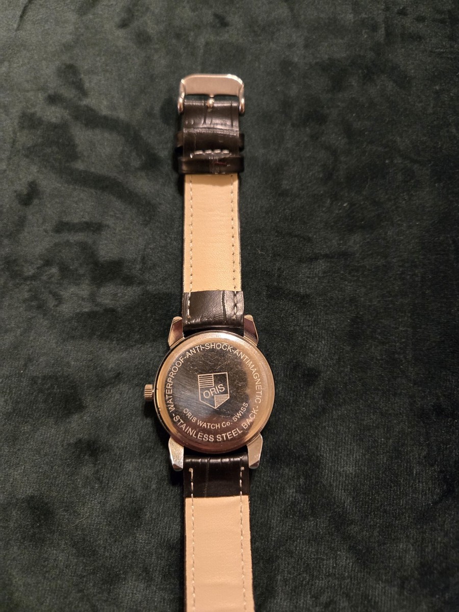 Oris Mens Watch Green Dial View 4