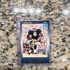 Notre Dame, Upper Deck Sign Multi-Year Exclusive Trading Card Deal 4