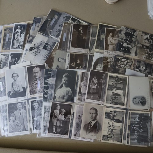 ORIGINAL ROYALTY LOT OF 200 diff POSTCARDS 1900-1950s -MOST HAVE DESCRIPTIONS #2