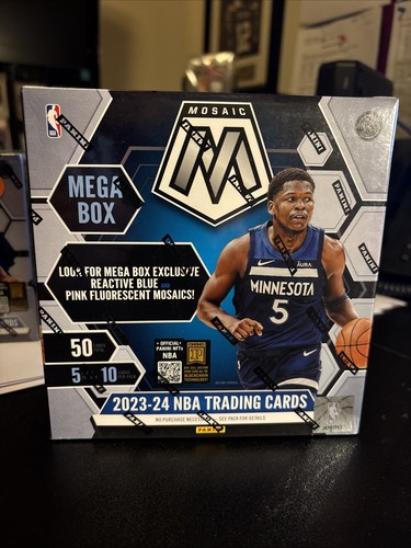 Mega Box 2023 Panini Mosaic card