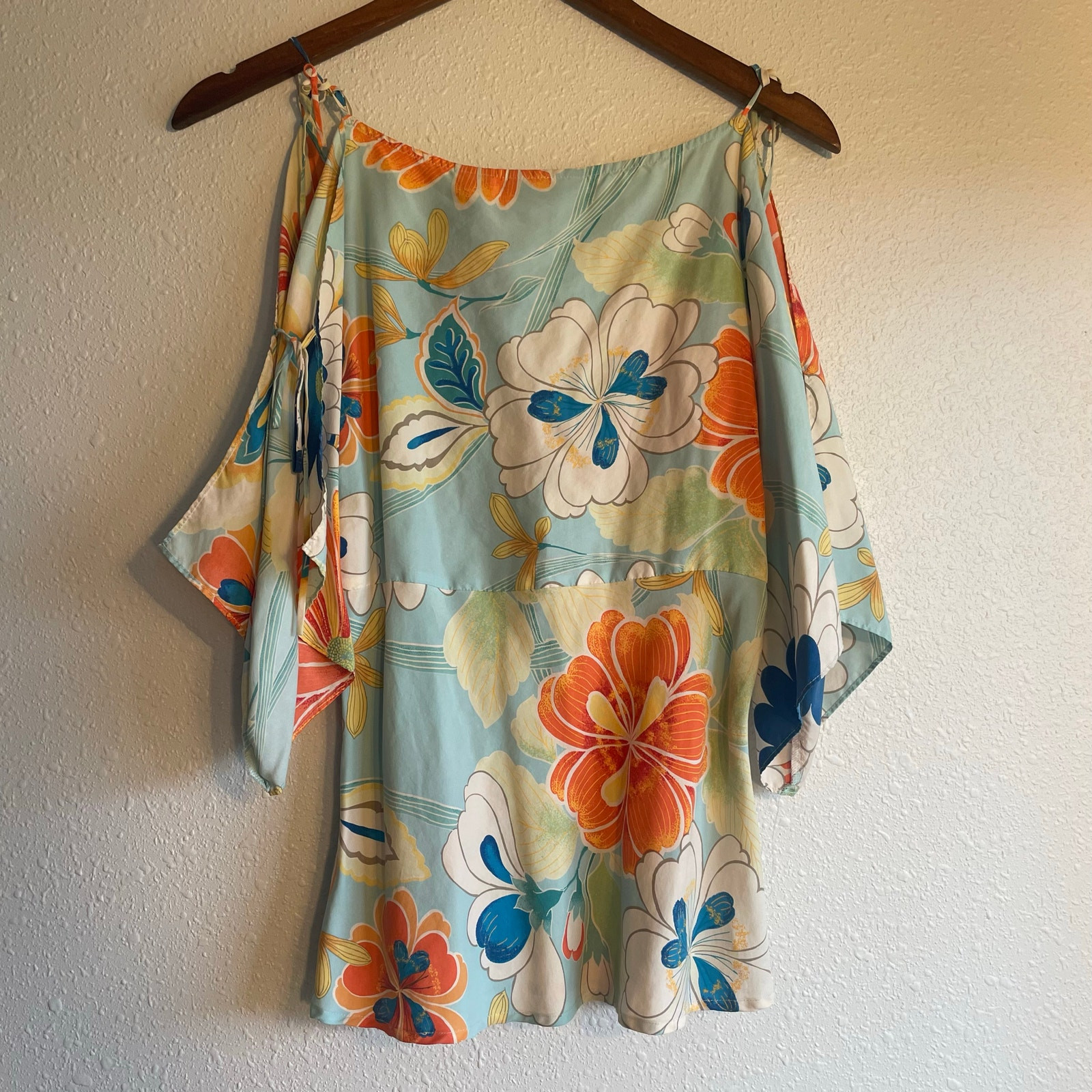 Express Chic Maximal Silk Spring Summer Cutout Top - image 3