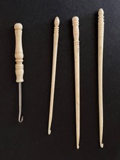 3 Antique carved bone crochet hooks  1 shoe button hook lot sewing crafts