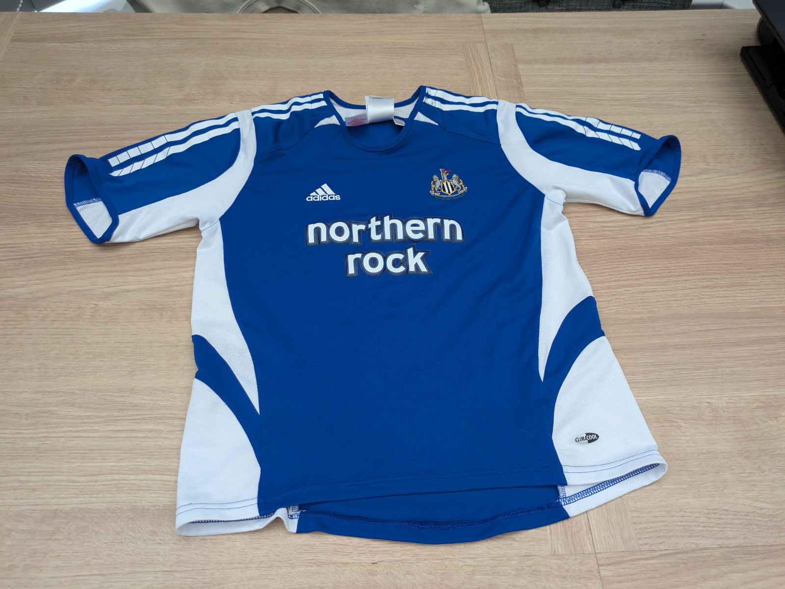 Vintage 2005/2006 Newcastle United 3rd Football Shirt Blue/White