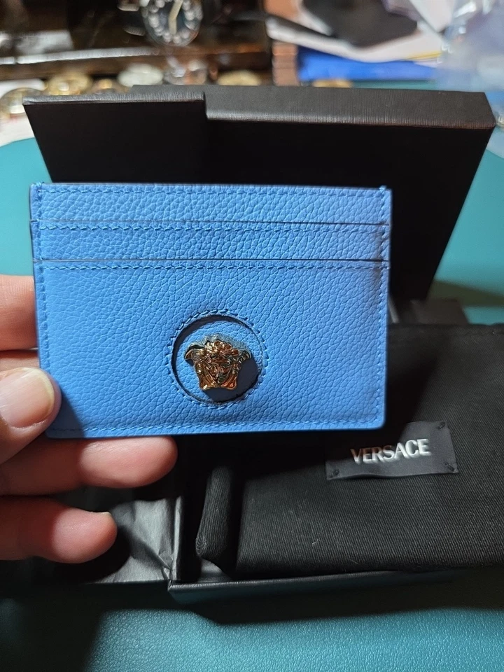 Tarjetero Versace Medusa azul Foto 2 de 4