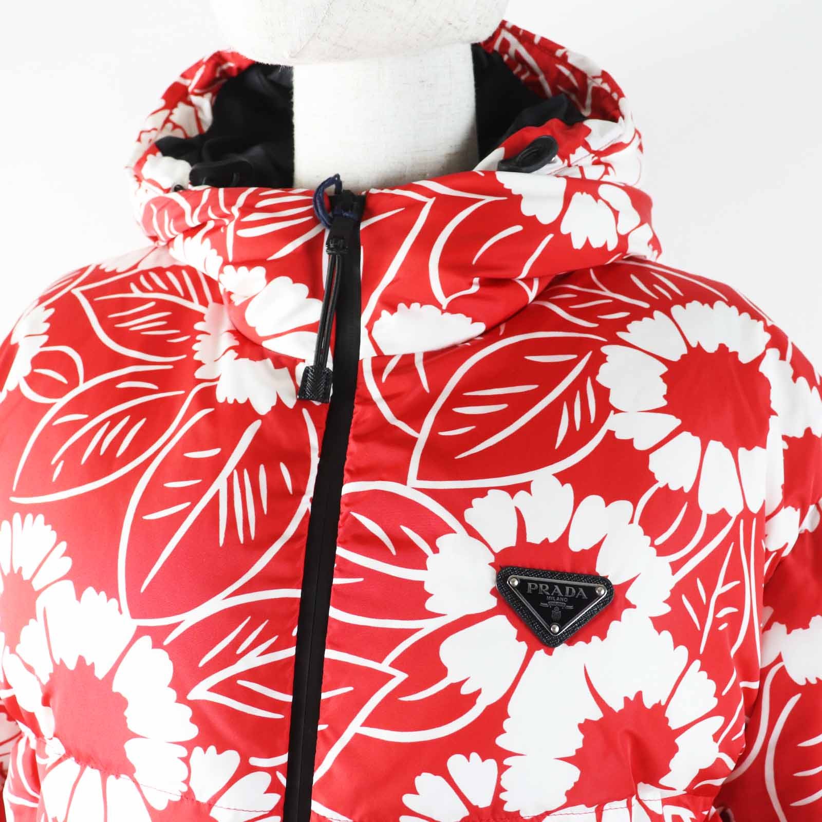 Pristine PRADA Down jacket Floral Pattern Triangl… - image 2