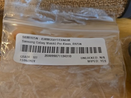 Montre connectée Samsung Galaxy Watch 5 Pro 45 mm R925N gris titane - Photo 3 sur 15