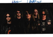 Monster magnet autographs signed 20x30 cm picture