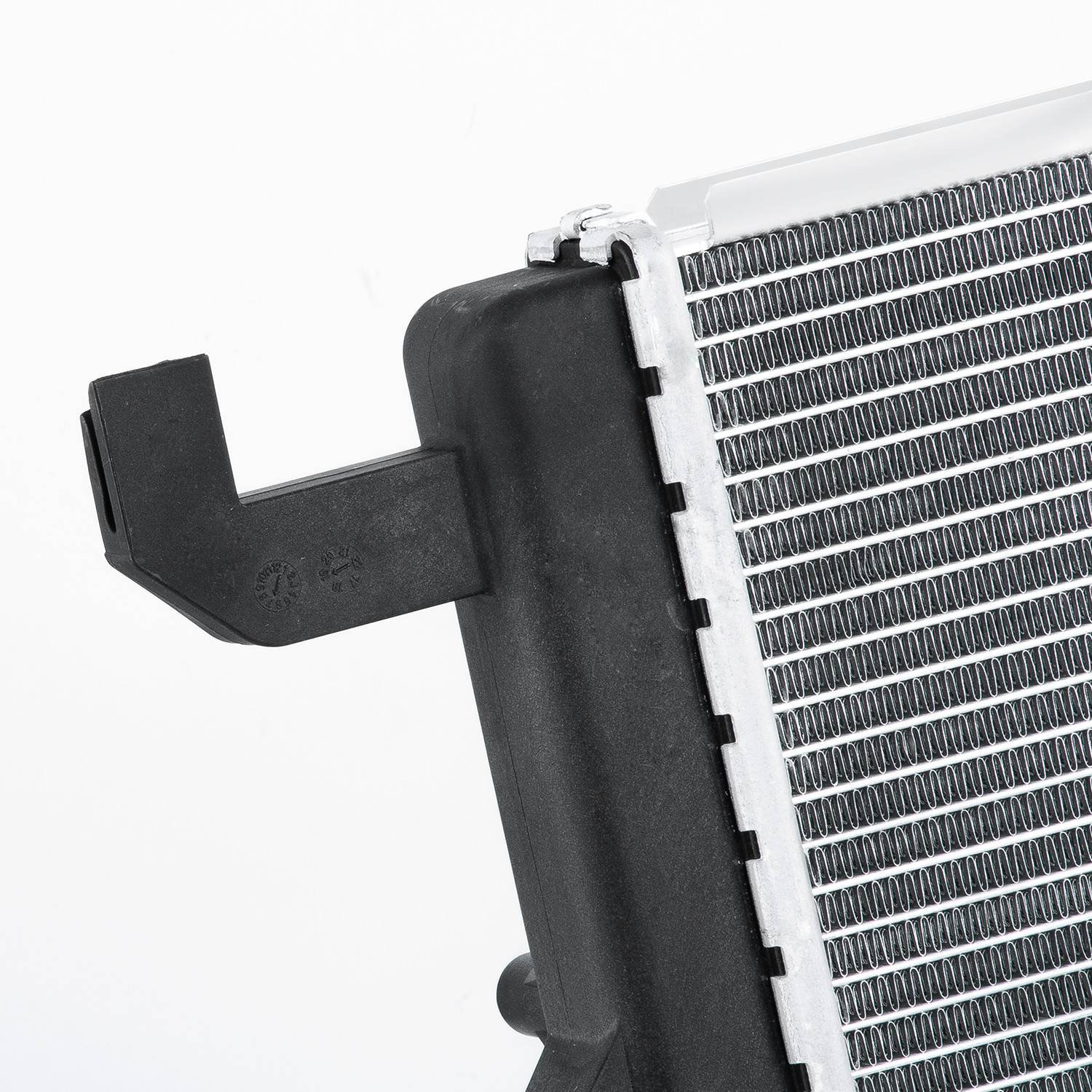 RADIATOR For 2013-2020 MASERATI GHIBLI / QUATTROPORTE GTS S BASE 3.0L 3.8L ,