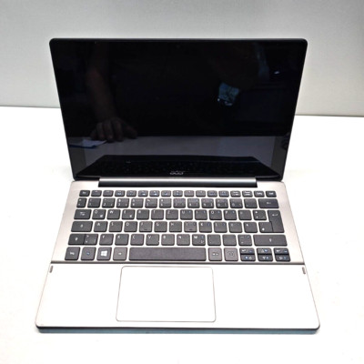 SB10) Acer N15C3 Laptop defekt Ohne RAM/HDD/Ladegerät