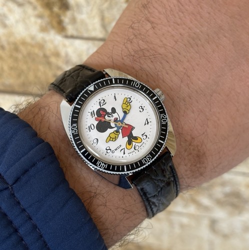 70s Vintage Bradley Walt Disney Mickey Minnie Mouse Watch Manual Wind 35mm Swiss
