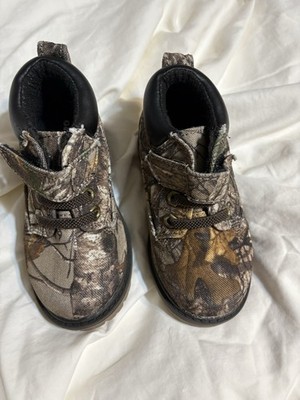 Garanimals Kids  Hiking Boots Real tree Size 6