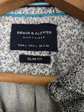 Denim  Flower Ricky Singh Men Slim Fit Size Large long sleeve Button Down Shirt