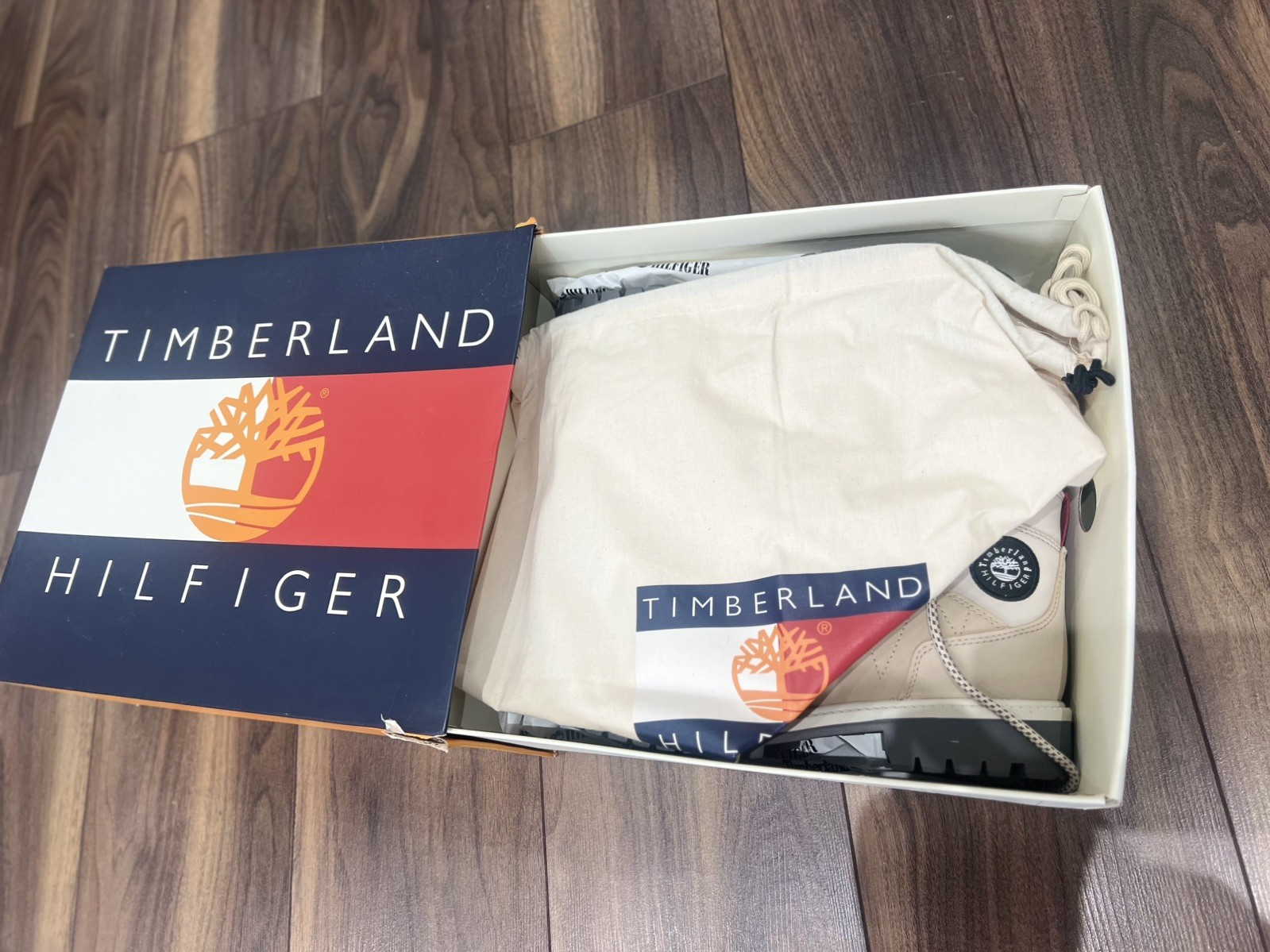 Timberland x Tommy Hilfiger Boots Mens Size 8.5 UK Brand NEW image 3