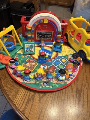 Fisher Price Little People Preschool Music Bus Playground 12