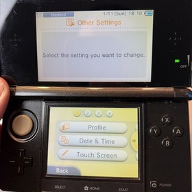 Nintendo 3DS Handheld Video Game Console Black CTR-001 (USA) W Charger US Model