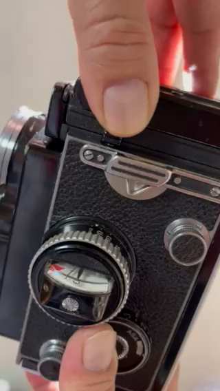 Rolleiflex 2.8F Planer 80mm f2.8 TLR Film Camera [ Clean