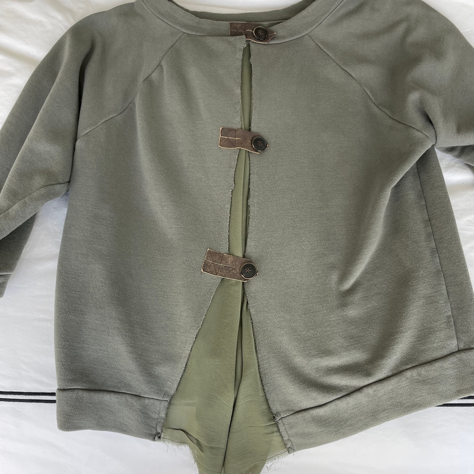 SemiCouture Button Back Oversized Sweatshirt Gree… - image 5