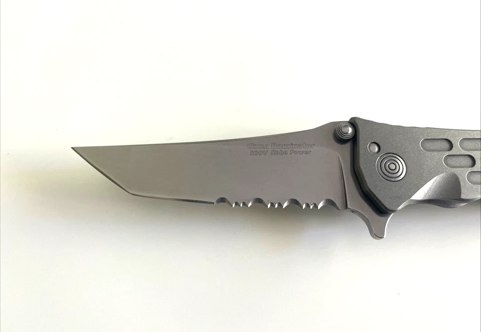 Cuchillo Plegable Camillus C2467 Cuda Dominator Ralph S30V Titanio EE. UU. Foto 2 de 4