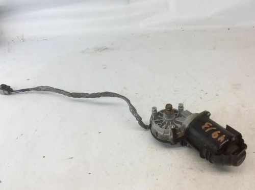 04-09 Toyota Prius Windshield Wiper Motor Only O - Picture 2 of 7