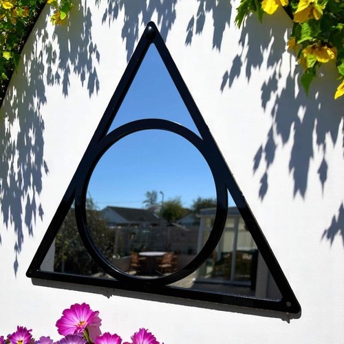 Triangle & Circle Garden Mirror - Picture 5 of 9