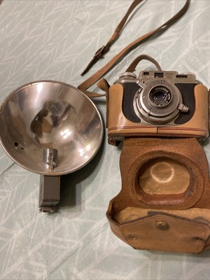 Lot - A Bosley Model B2 Film Camera, Anastigmat Wollensak 44mm f/3.2