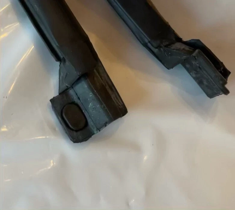 Juego de subsello puerta Honda CRX 88 USDM, puertas delanteras 72325-SH2-013, 72365-SH2-013 Foto 3 de 4