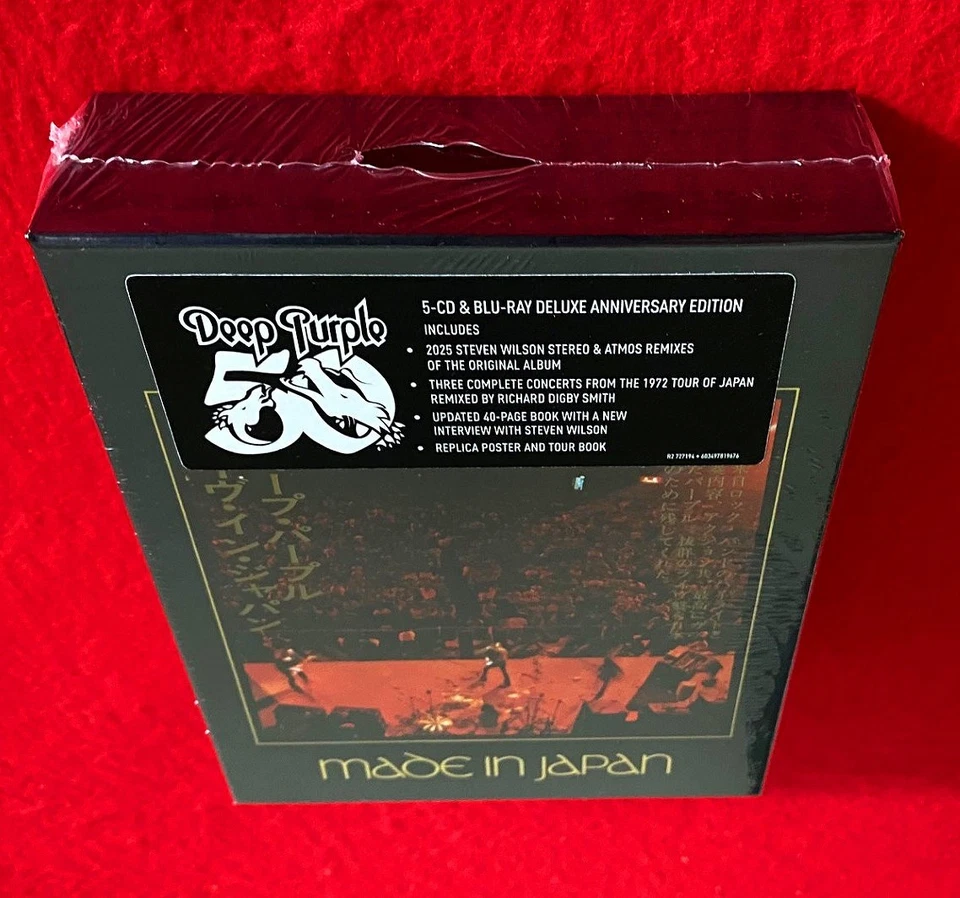 Deep Purple – Made In Japan Super Deluxe Edition 5CD + 1Blu-Ray + Book & Poster - Image 4 of 4