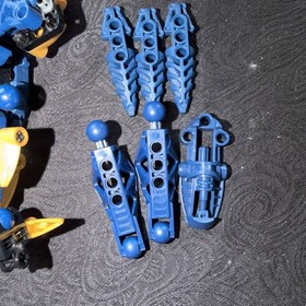 LEGO BIONICLE: Brutaka (8734) Spine Head & More
