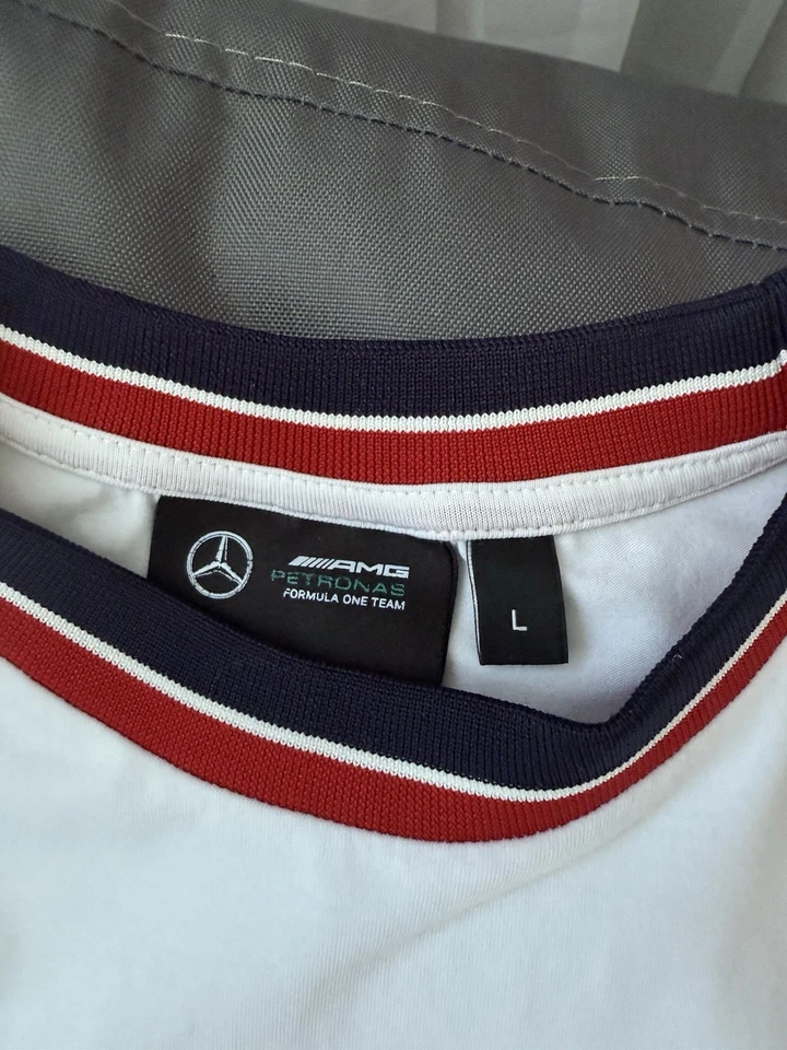 MERCEDES-BENZ AMG RACING JERSEY FORMULA 1 PETRONAS SIZE L - Imagem 3 de 4