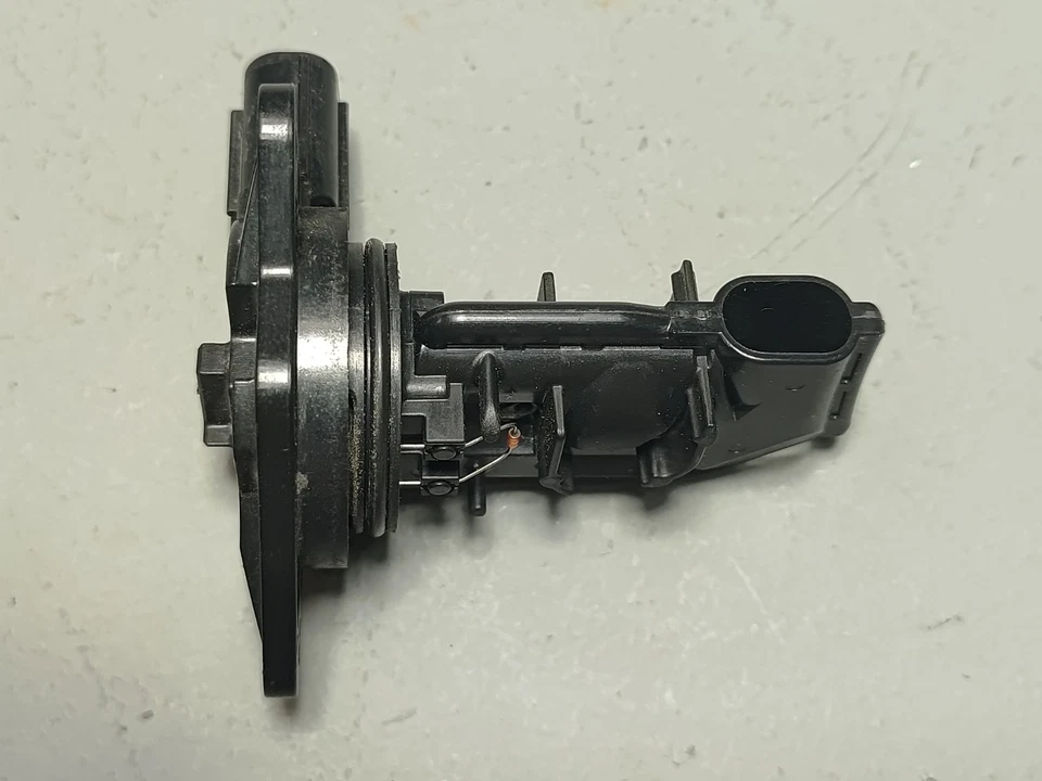 Sensor de fluxo de ar de massa Toyota Mirai 2021-2024 fabricante de equipamento original - Imagem 3 de 4