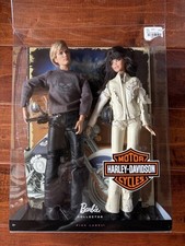 Barbie Collector Harley Davidson Barbie and Ken 2009 Pink Label Gift Set