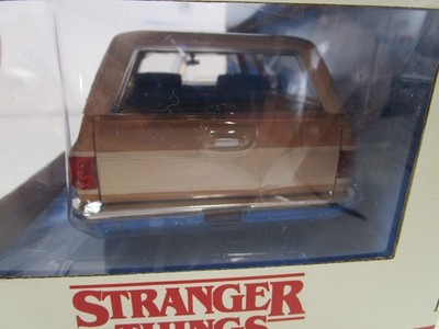 Jada Toys Stranger Things Chevy Blazer 1/24 - Hopper - Neuf