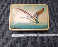  MACFARLANE & LANG  VINTAGE BISCUIT TINS - EMBOSSED BIRD- FREEPOST UK