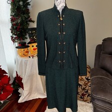 Vtg St John Knit Skirt  Blazer Suit Dark Green Gold Accents Shed Pads Sz 8/10